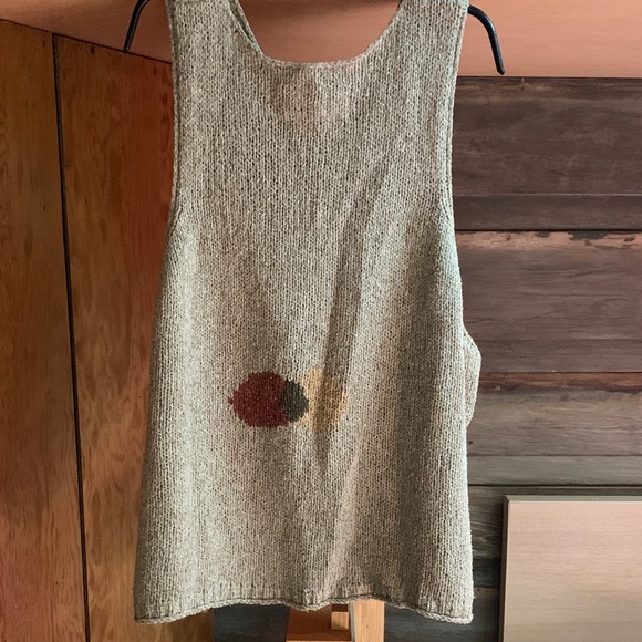 Su-Zen sweater vest - Picture 2 of 9